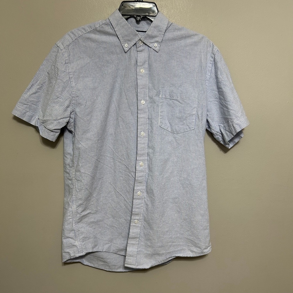 Amazon Essential Mens M Blue White Striped Short Sleeve Button Down Casual Shirt